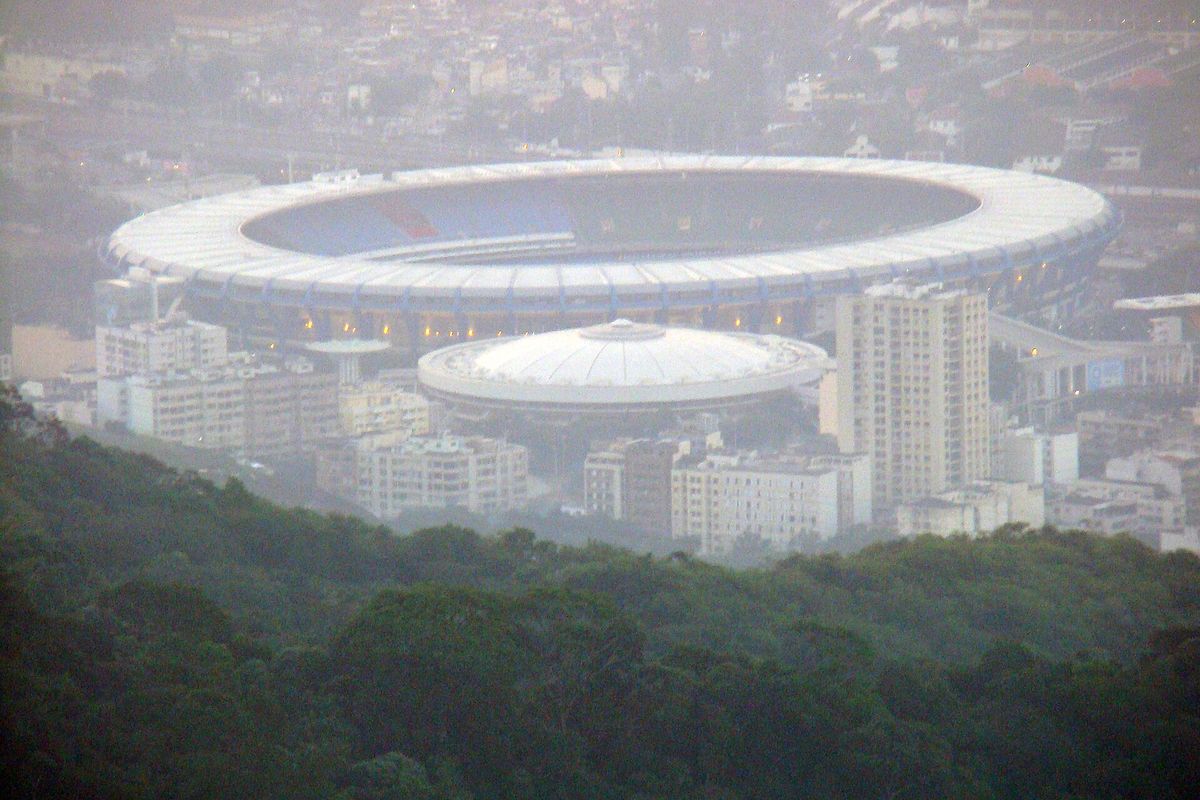 Maracanã visto à distância, no Rio de Janeiro